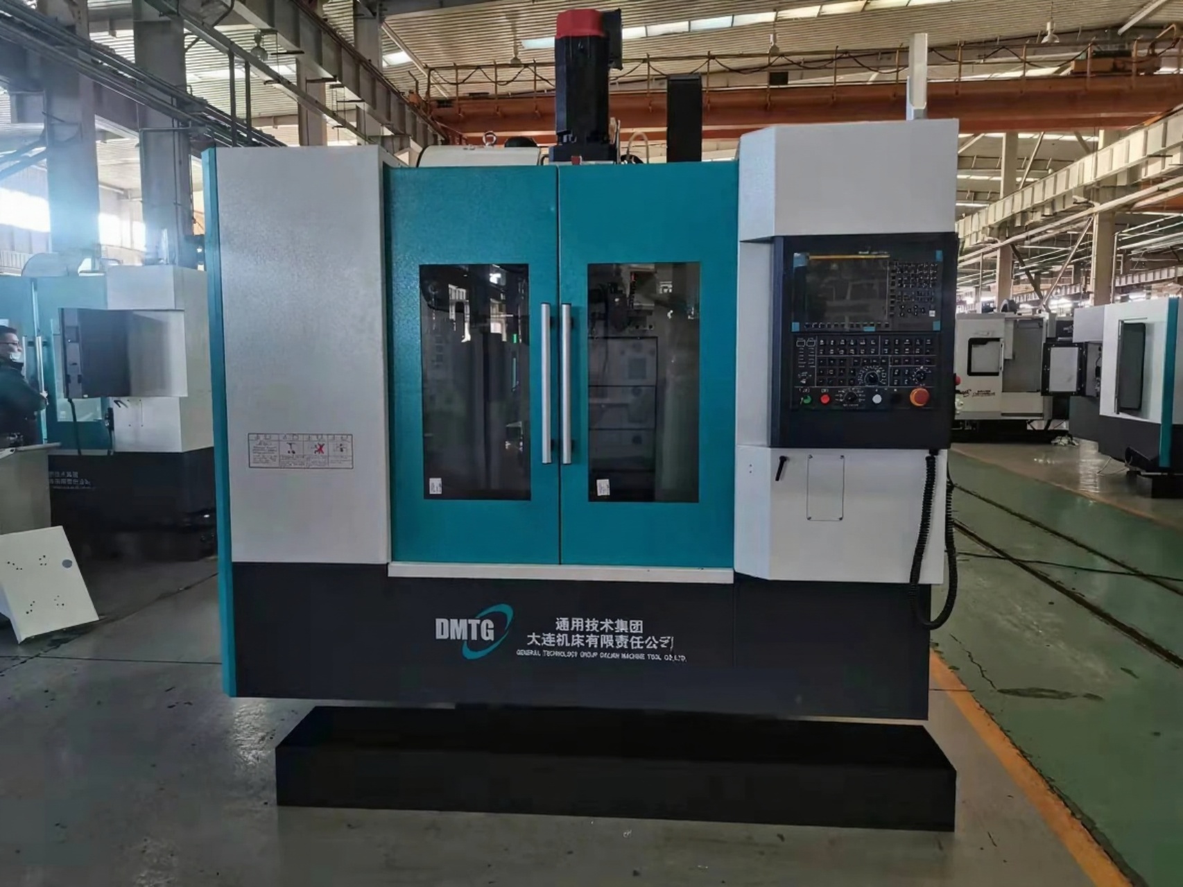Вертикальный обрабатывающий центр DMTG VDLS 850 Вертикальный обрабатывающий центр DMTG VDLS 850