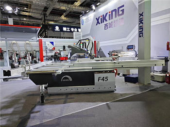 Форматно-раскроечный станок F45-B Xiking Форматно-раскроечный станок F45-B Xiking