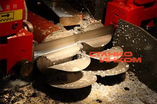 Консольный полуавтомат ленточнопильный станок IRON-CUT CS-380 (GW4038)