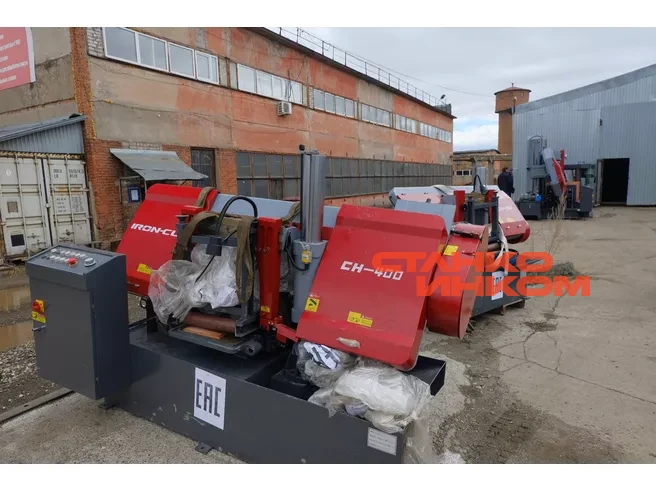 Колонный полуавтоматический ленточнопильный станок IRON-CUT CH-400 Колонный полуавтоматический ленточнопильный станок IRON-CUT CH-400