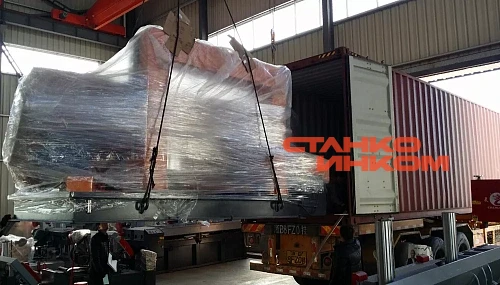 Ленточнопильный станок колонный полуавтомат IRON-CUT CH-800