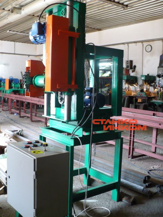 Станок фрезерный для выпиливания обсадного паза Алтай-Ф