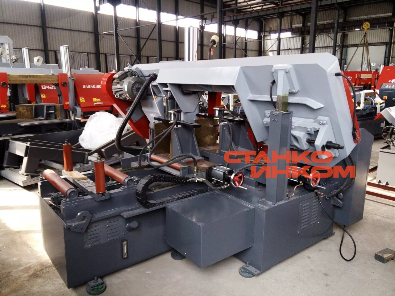 Автоматический колонный ленточнопильный станок IRON-CUT CH-530HA (CH-500HA gz4256) Автоматический колонный ленточнопильный станок IRON-CUT CH-530HA (CH-500HA gz4256)