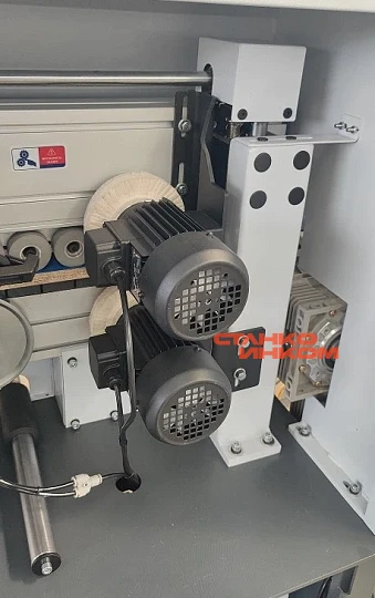 Кромкооблицовочный станок Xiking FZ-290