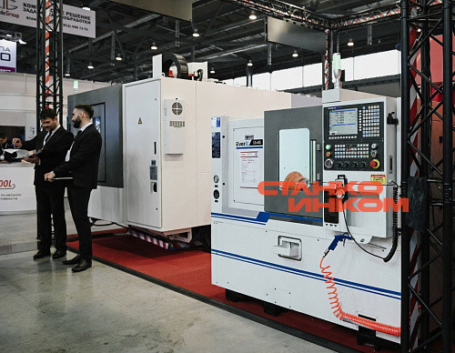 Токарный станок с ЧПУ EverX LS-45