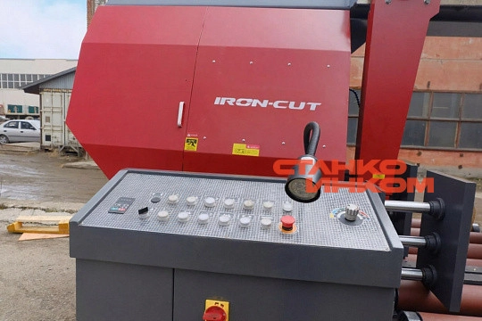 Колонный полуавтоматический ленточнопильный станок IRON-CUT CH-1000 (g42100)