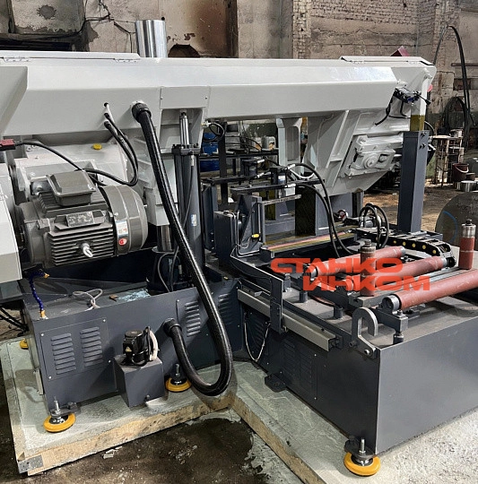 Автоматический колонный ленточнопильный станок IRON-CUT CH-530HA (CH-500HA gz4256)