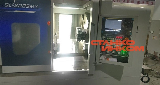 окарный станок EverX GL200SMY с приводным инструментом и осью Y и противошпинделем