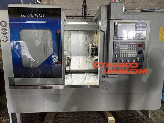 Токарный станок EverX GL200SMY с приводным инструментом и осью Y и противошпинделем