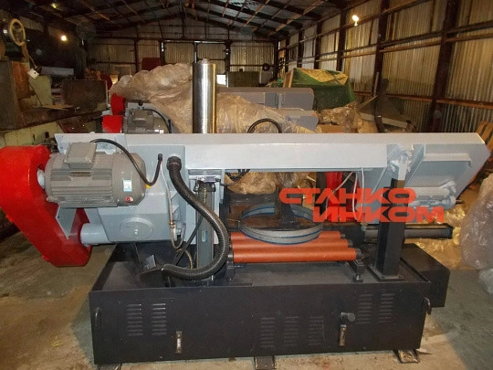 Колонный полуавтоматический ленточнопильный станок IRON-CUT CH-4070 (g4240)