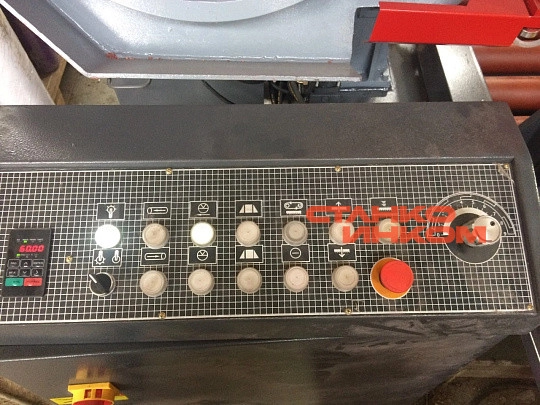 Полуавтоматический ленточнопильный станок IRON-CUT CH-550