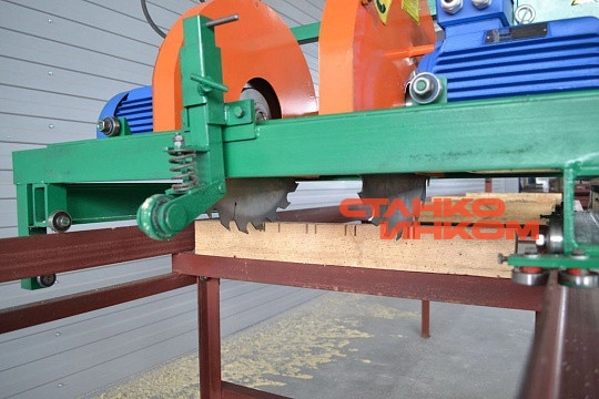 Станок дисковый, кромкорезный, двухпильный Алтай-011-1